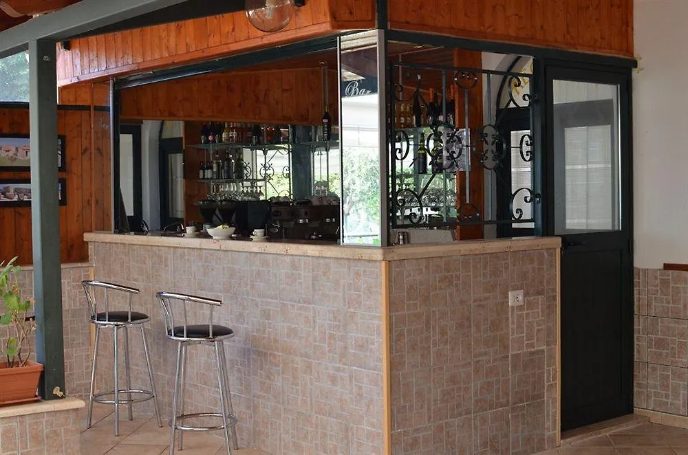 公寓式酒店 Residence Il Patio 切法卢